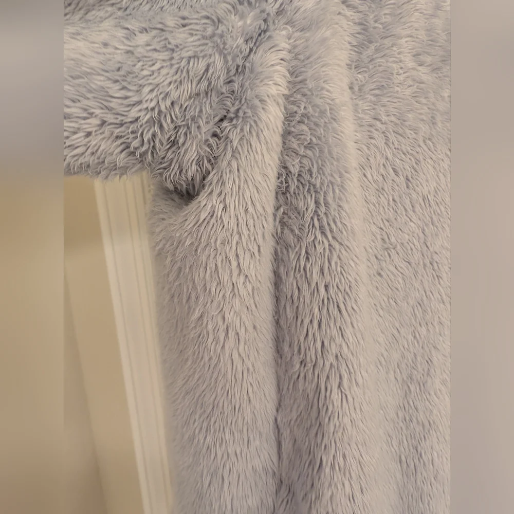 The North Face Light Blue Soft Fleece Jacket - XL - Preloved - Picture 7 of 15